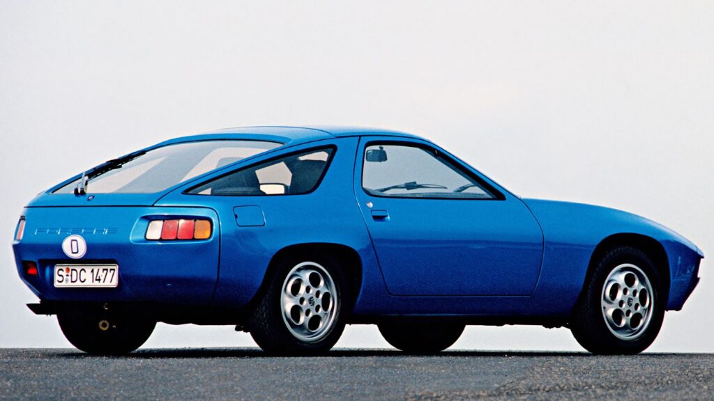 Porsche 928